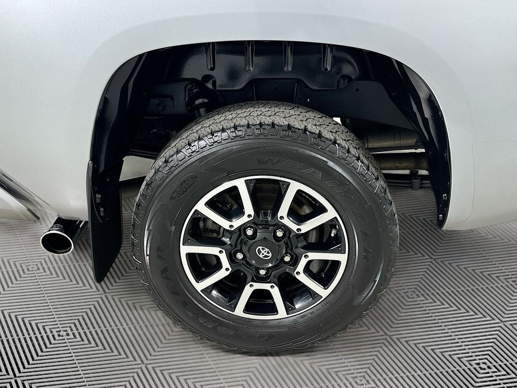 2018 Toyota Tundra SR5