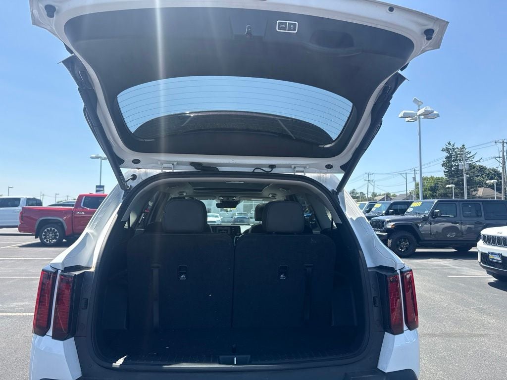 2023 Kia Sorento X-Line EX