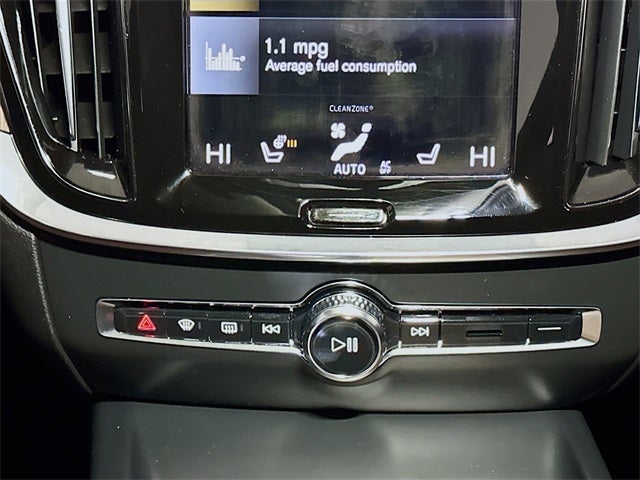 2022 Volvo S60 B5 Inscription