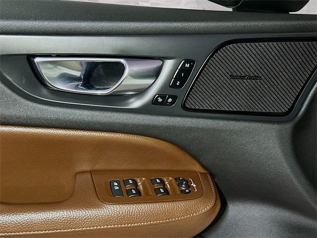 2022 Volvo S60 B5 Inscription