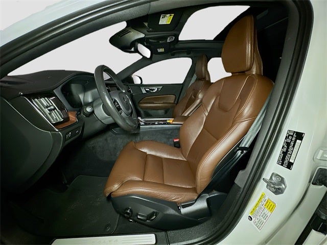 2022 Volvo S60 B5 Inscription