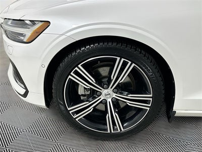 2022 Volvo S60 B5 Inscription