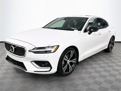 2022 Volvo S60 B5 Inscription