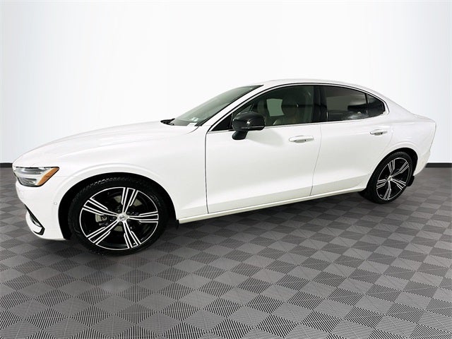 2022 Volvo S60 B5 Inscription