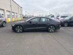 2022 Volvo S60 B5 Momentum