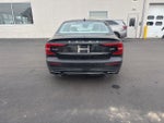 2022 Volvo S60 B5 Momentum