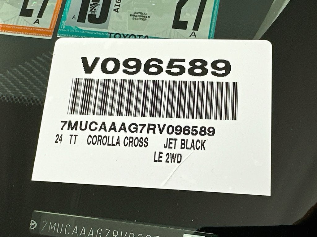 2024 Toyota Corolla Cross LE