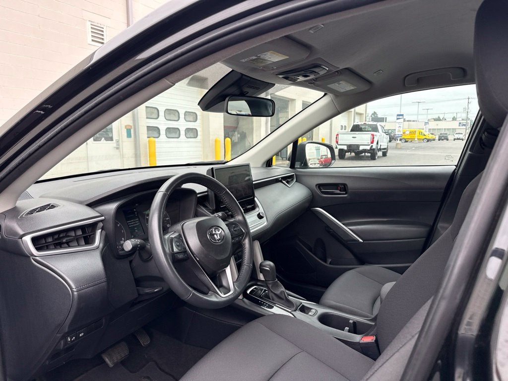 2024 Toyota Corolla Cross LE