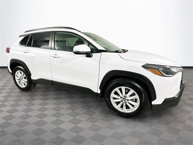 2022 Toyota Corolla Cross LE