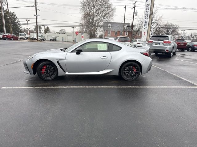 2025 Toyota GR86 Premium