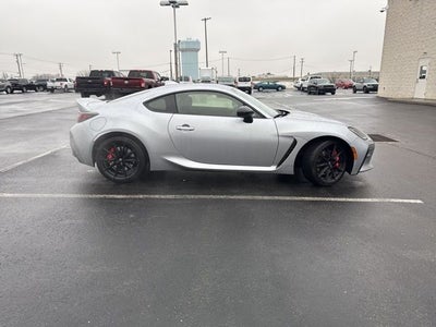 2025 Toyota GR86 Premium