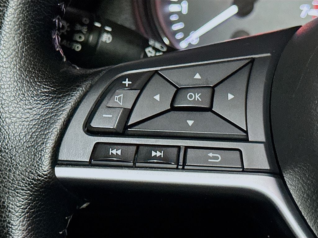 2021 Nissan Rogue Sport SV