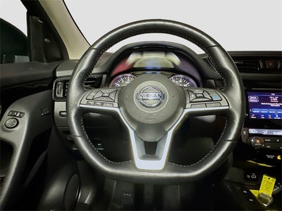 2022 Nissan Rogue Sport SV