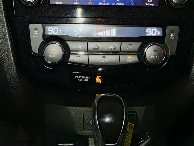 2022 Nissan Rogue Sport SV