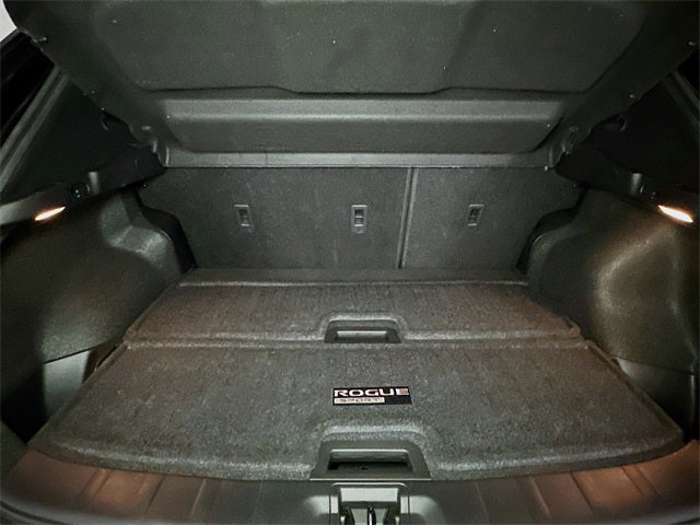 2022 Nissan Rogue Sport SV