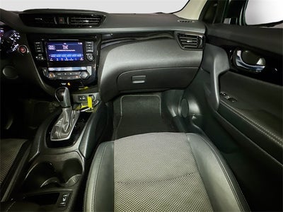 2022 Nissan Rogue Sport SV