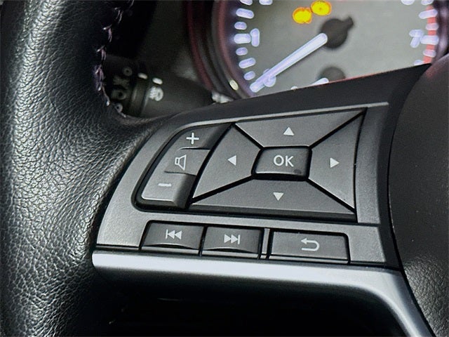 2022 Nissan Rogue Sport SV