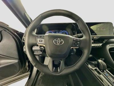 2025 Toyota Crown Signia Limited