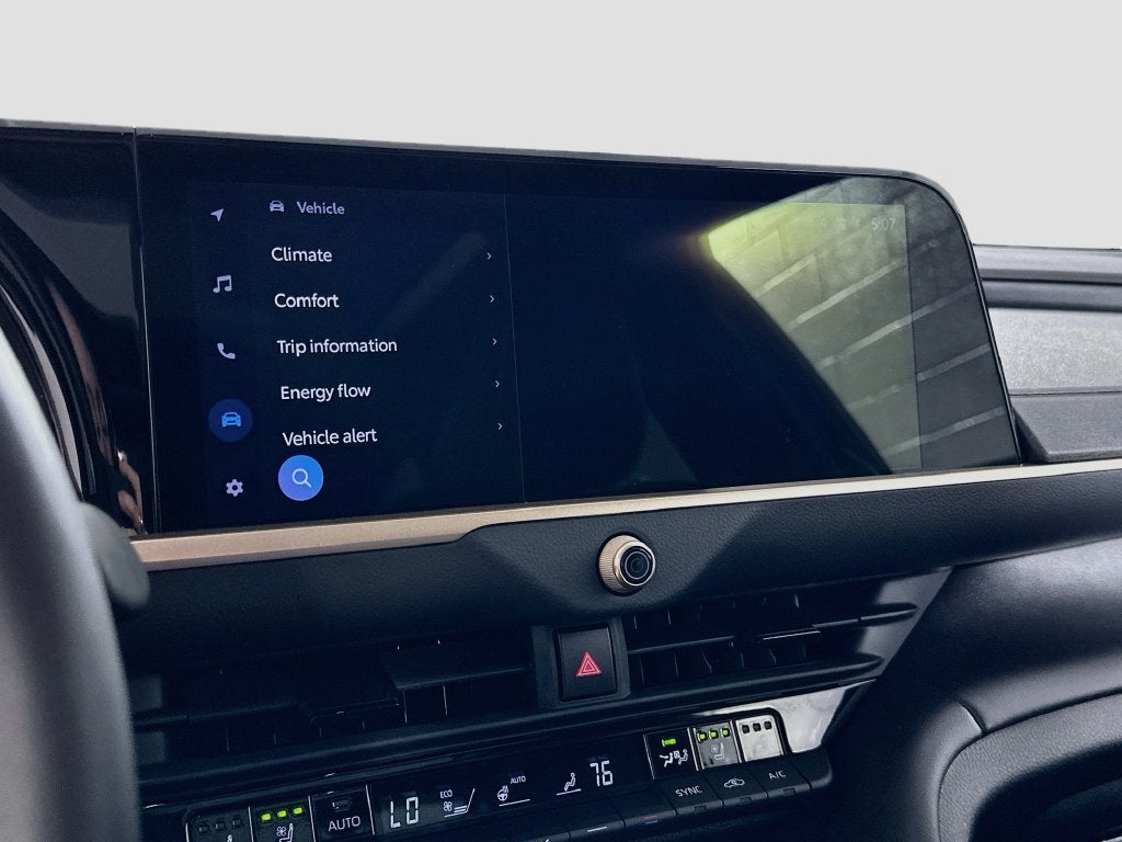 2025 Toyota Crown Signia Limited