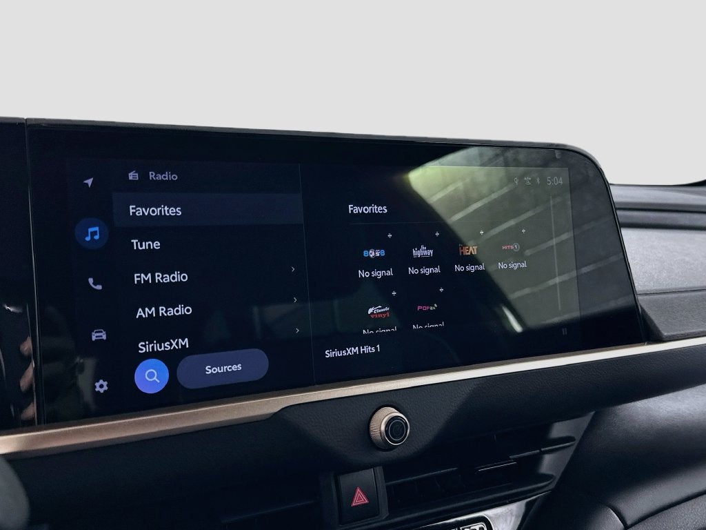 2025 Toyota Crown Signia Limited