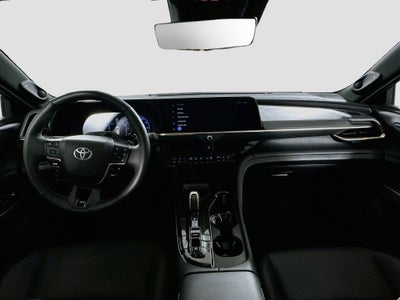 2025 Toyota Crown Signia Limited