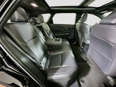 2025 Toyota Crown Signia Limited