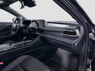 2025 Toyota Crown Signia Limited