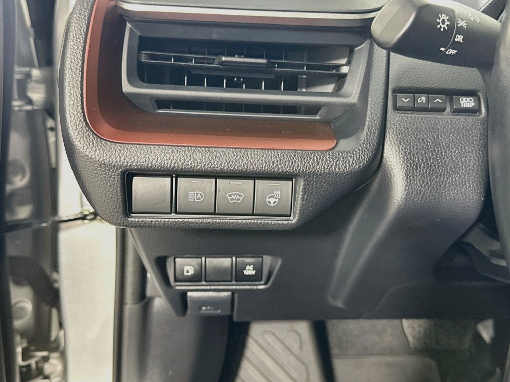 2024 Toyota Prius Prime SE