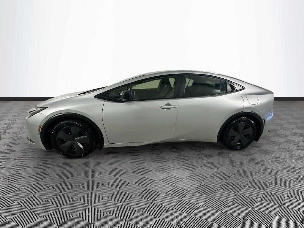 2024 Toyota Prius Prime SE
