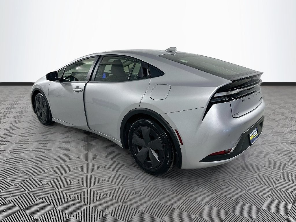 2024 Toyota Prius Prime SE