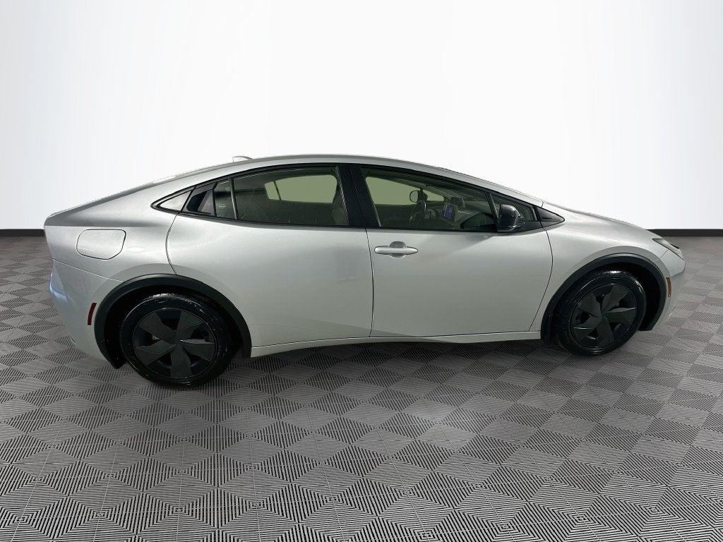2024 Toyota Prius Prime SE