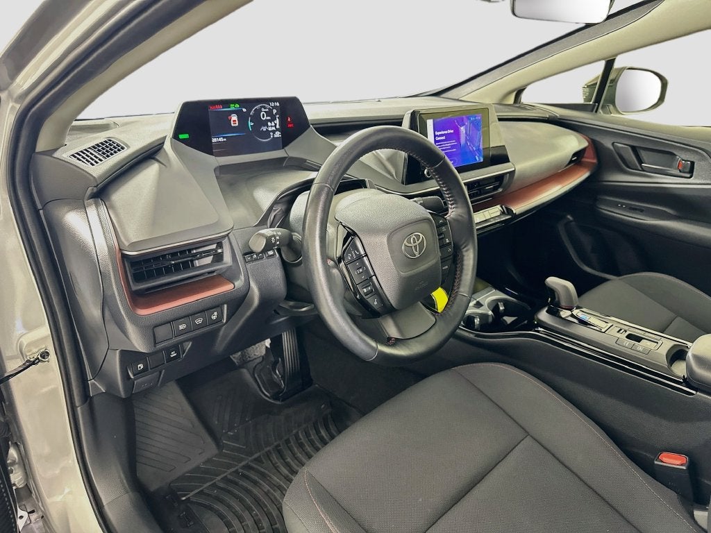 2024 Toyota Prius Prime SE