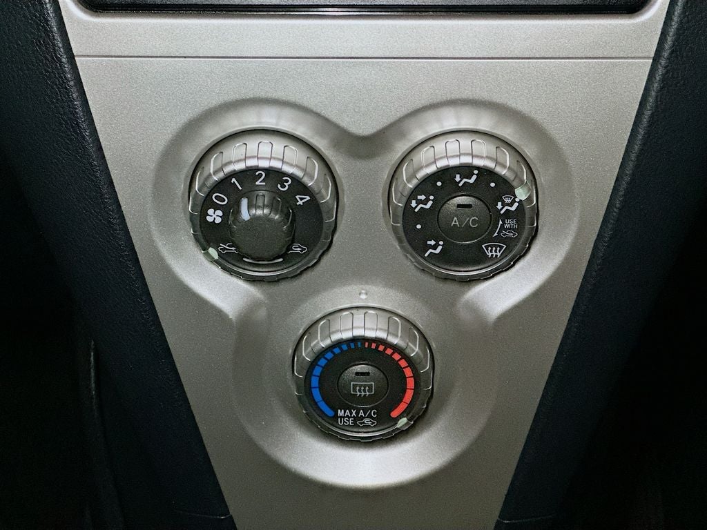 2008 Toyota Yaris Base