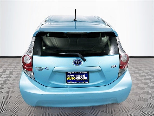 2014 Toyota Prius c Two