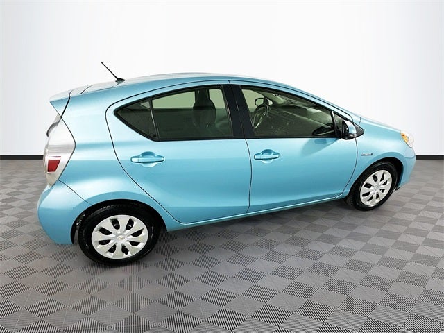 2014 Toyota Prius c Two