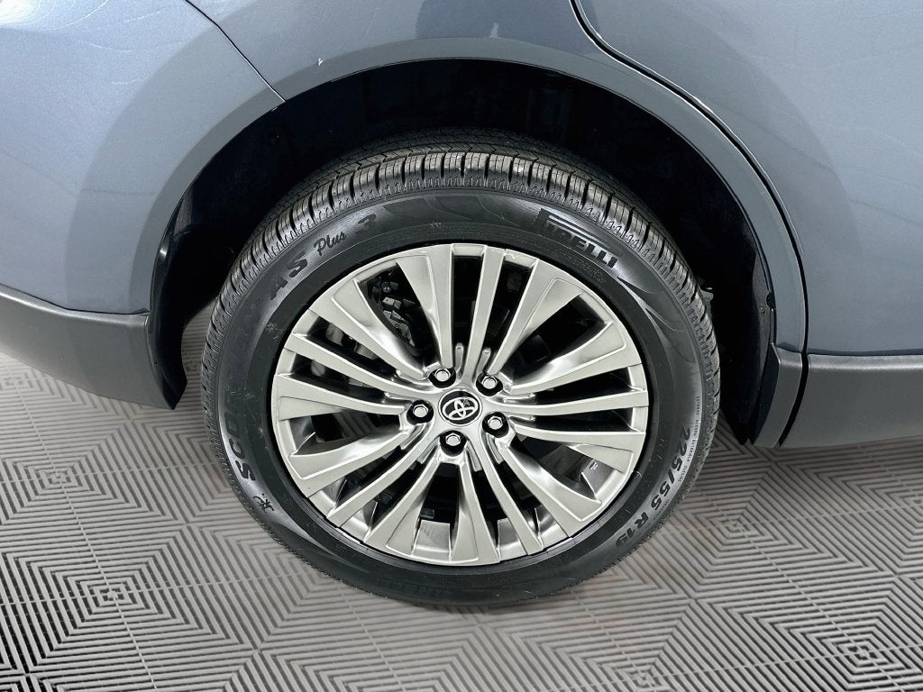 2021 Toyota Venza XLE