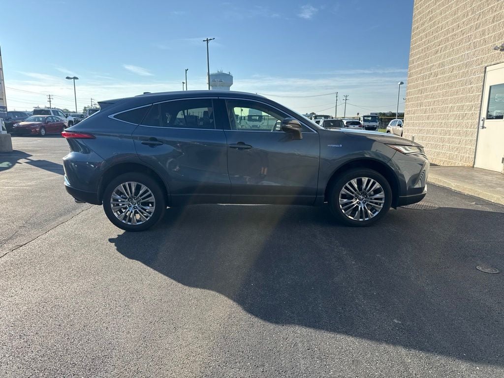 2021 Toyota Venza XLE