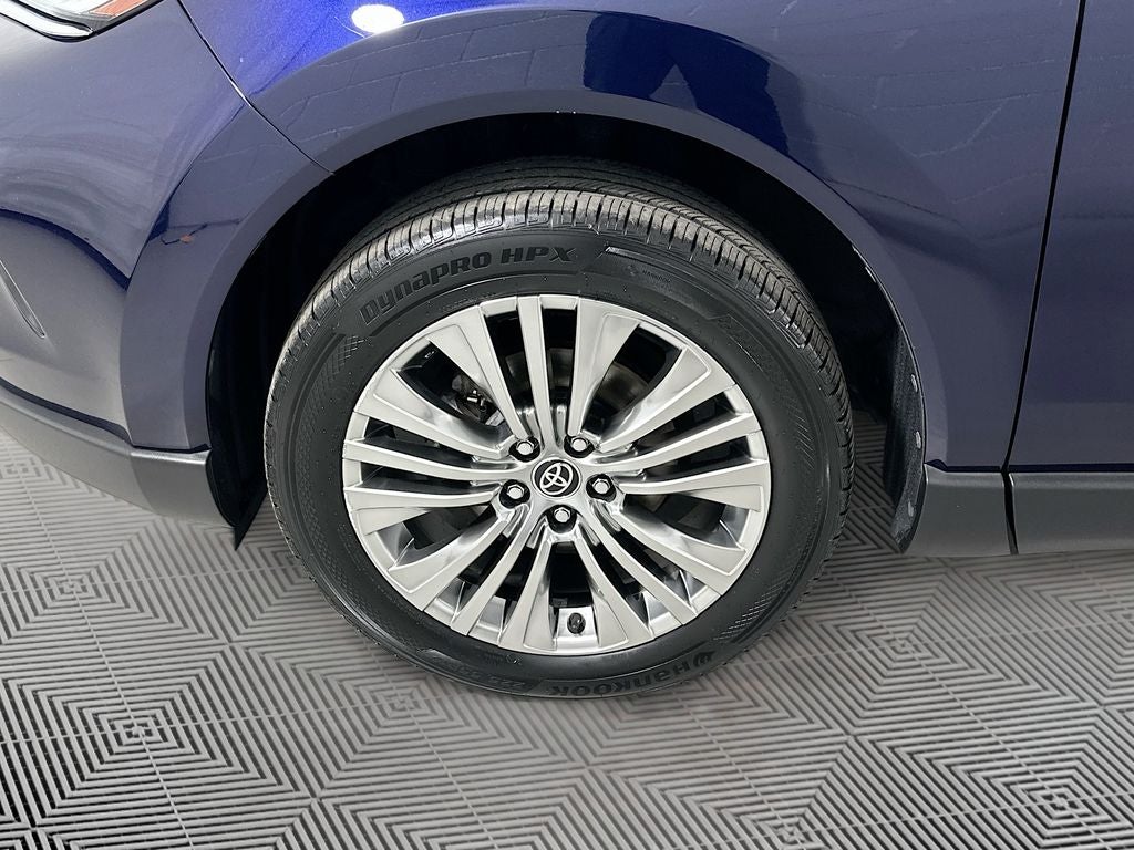 2021 Toyota Venza XLE