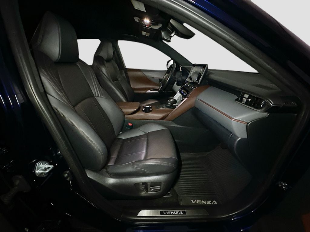 2021 Toyota Venza XLE