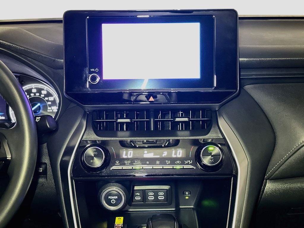 2023 Toyota Venza LE