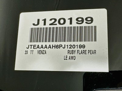 2023 Toyota Venza LE