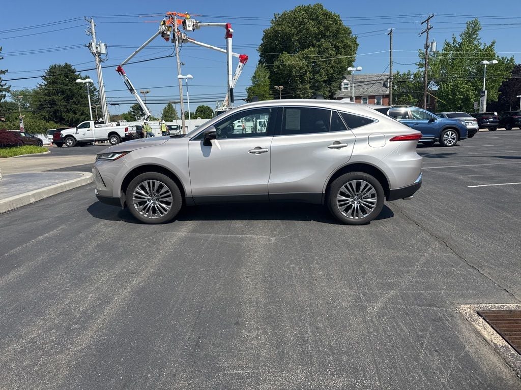 2024 Toyota Venza XLE