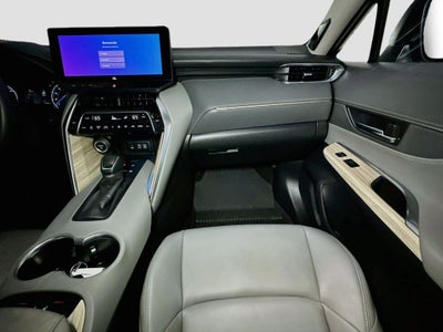 2024 Toyota Venza XLE