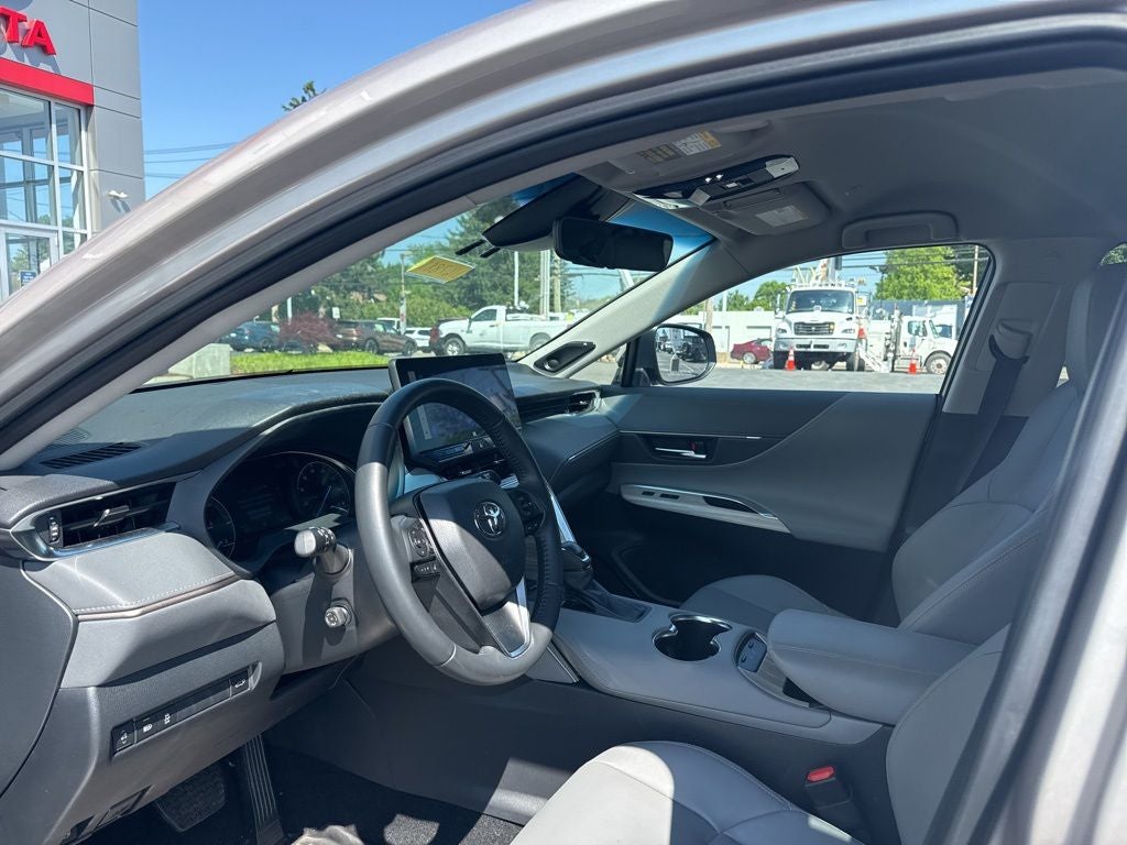 2024 Toyota Venza XLE