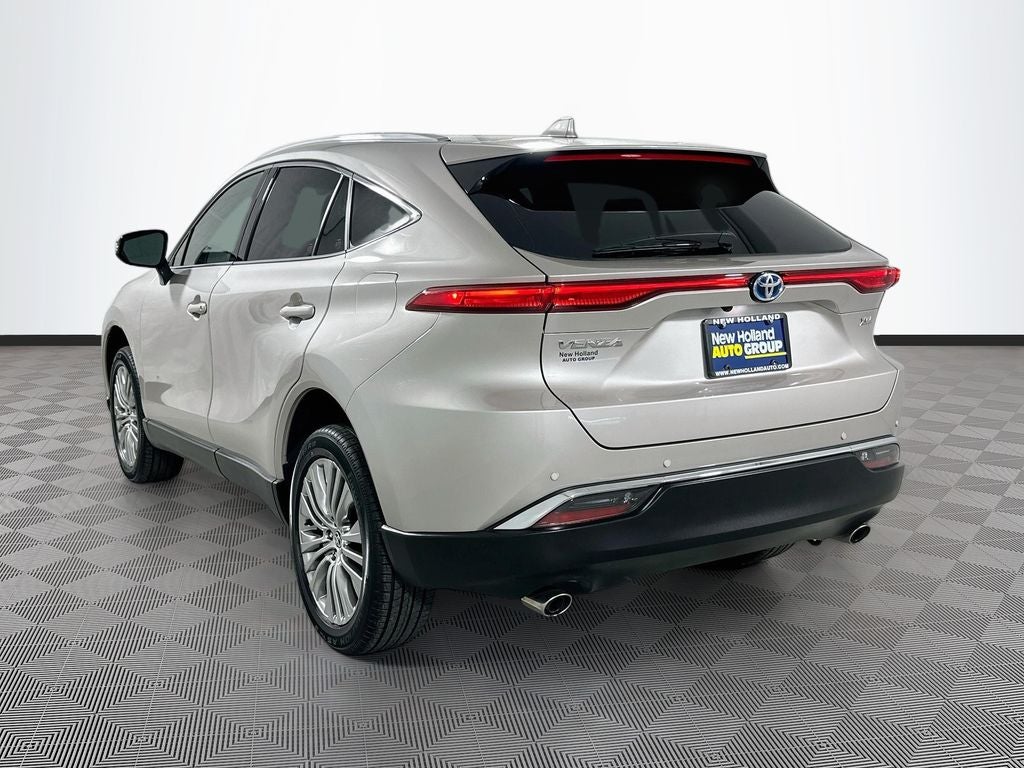 2023 Toyota Venza XLE