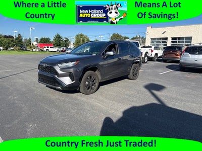 2025 Toyota RAV4 Hybrid SE