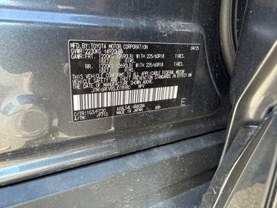 2025 Toyota RAV4 Hybrid SE