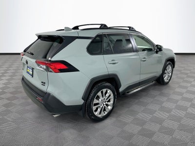 2021 Toyota RAV4 XLE Premium