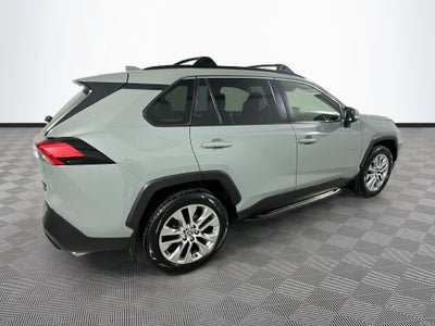 2021 Toyota RAV4 XLE Premium