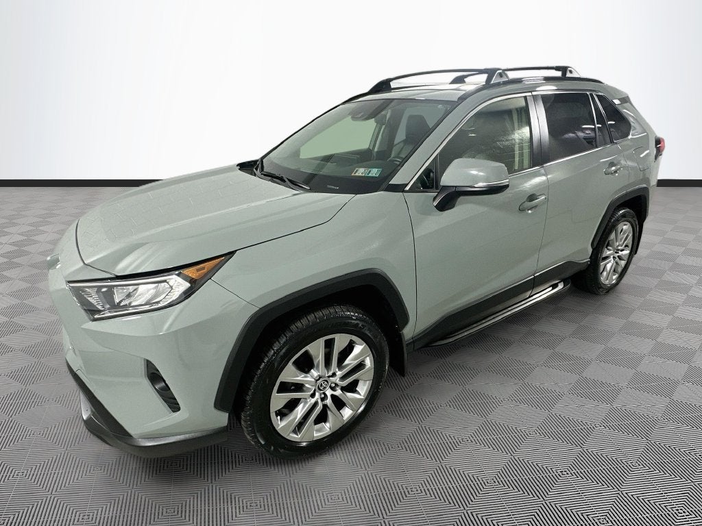 2021 Toyota RAV4 XLE Premium
